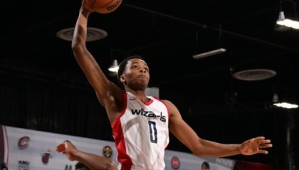 华体会体育官方皇马的赞助商-【新秀列传】状元前队友野心不小，曾与詹皇儿子大战